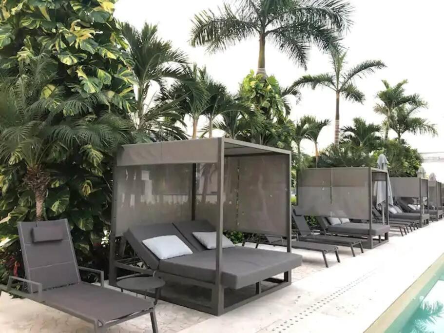 Luxury Apartment In Front Of Acapulco Beach Exterior photo